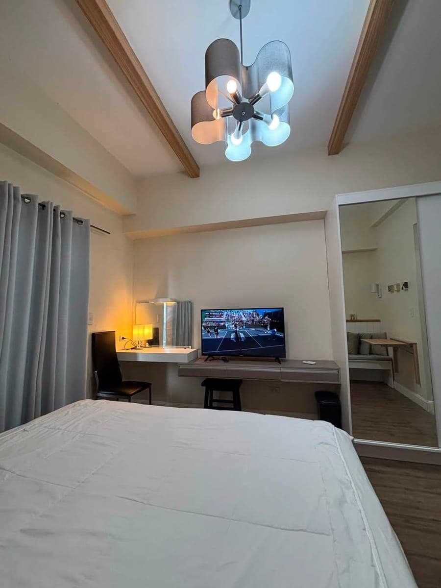 FOR RENT:  Studio Unit with Balcony in Grand Residences Cebu. - photo 3