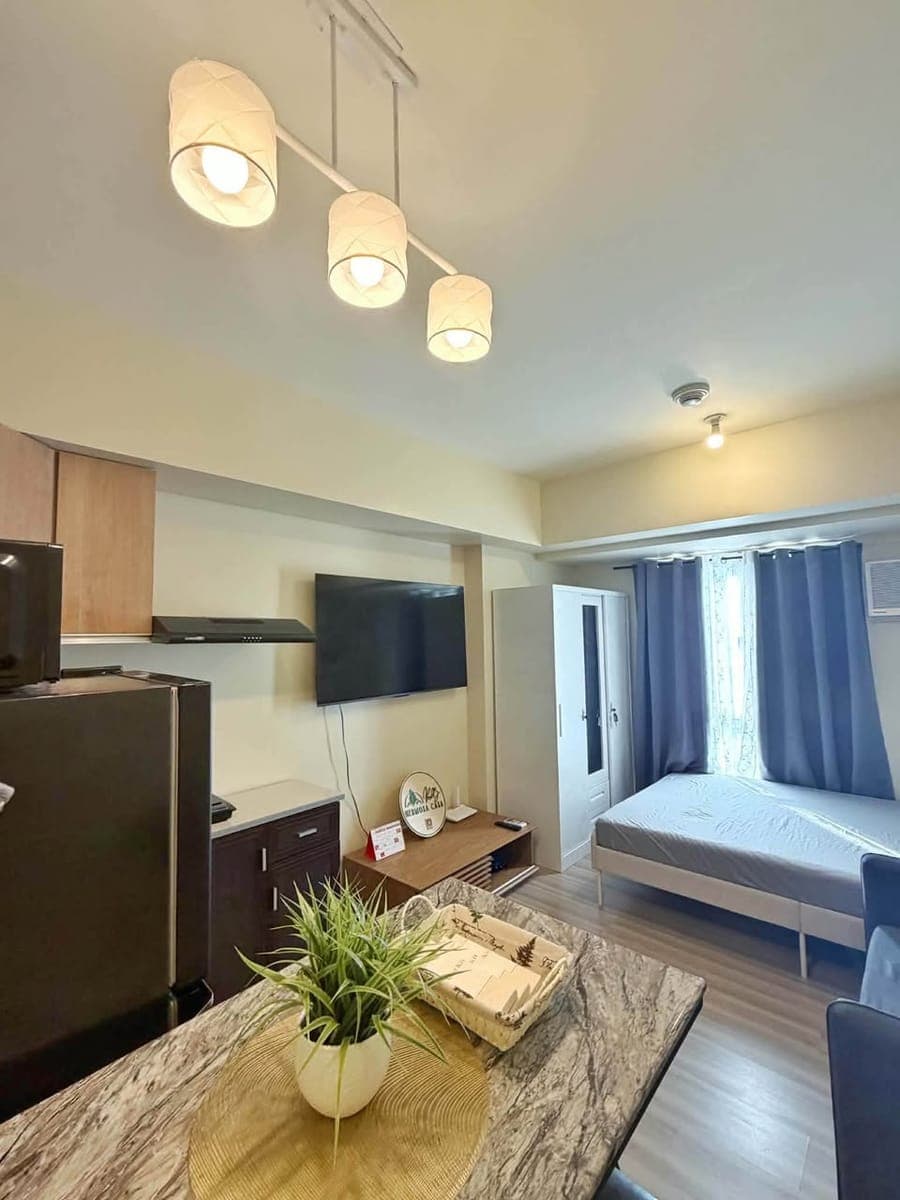 FOR RENT: Studio Unit at Avida Riala Tower 5 - photo 2