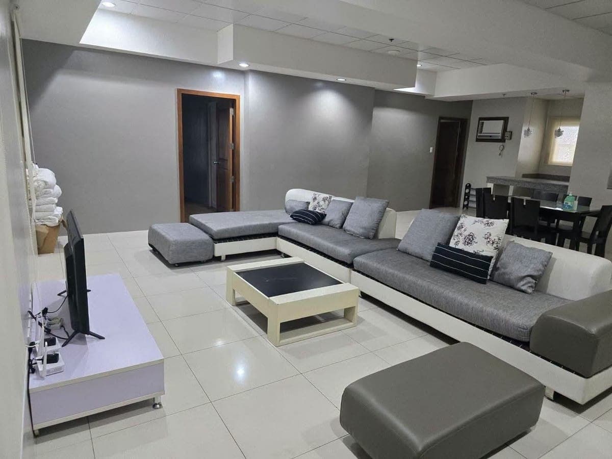 FOR RENT – Luxury 4BR Penthouse 🏙️ - photo 1