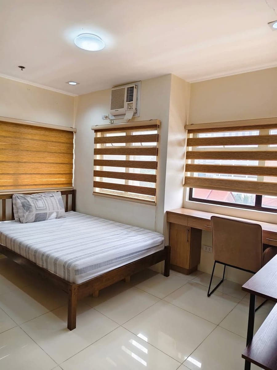 For Rent : 35,000 include dues - photo 4