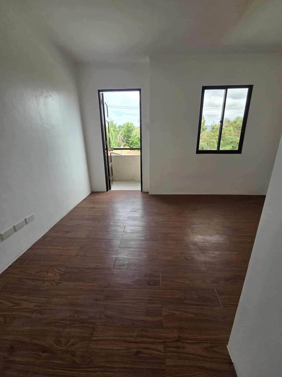 ‼️2BR Townhouse Almond Drive‼️ - photo 3