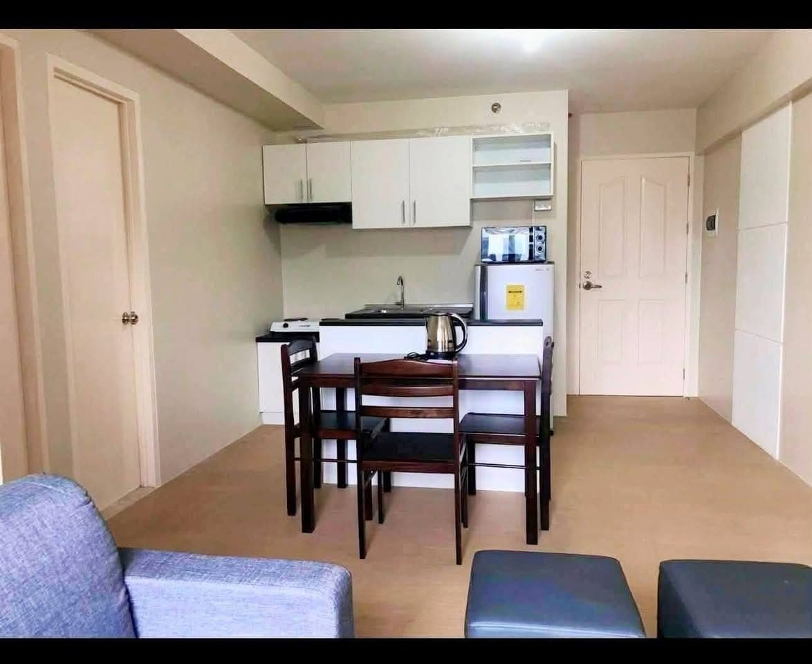 FOR RENT: 1-Bedroom Unit – Avida Towers Cebu (Tower 2) - photo 1