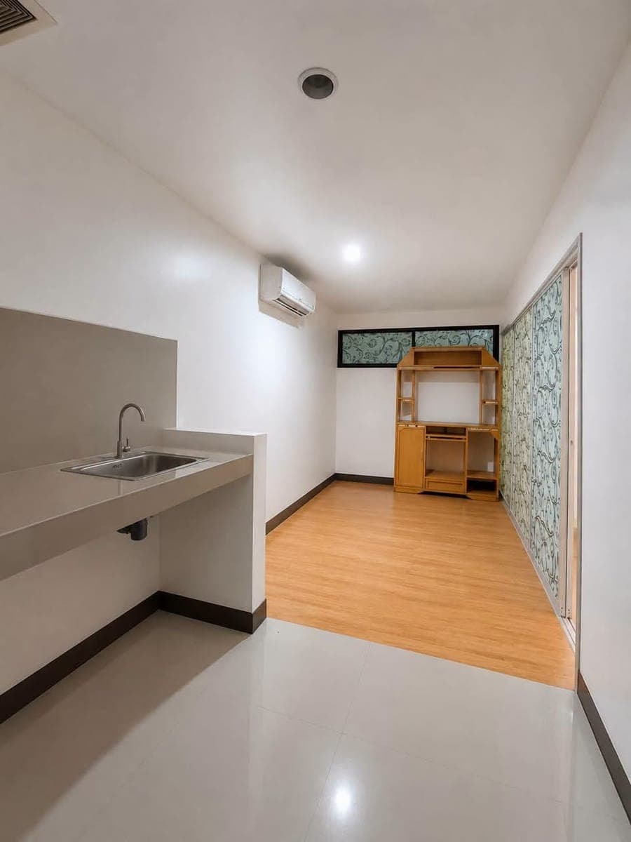 15k onLy at the Heart of RAMOS CEBU CITY - photo 1