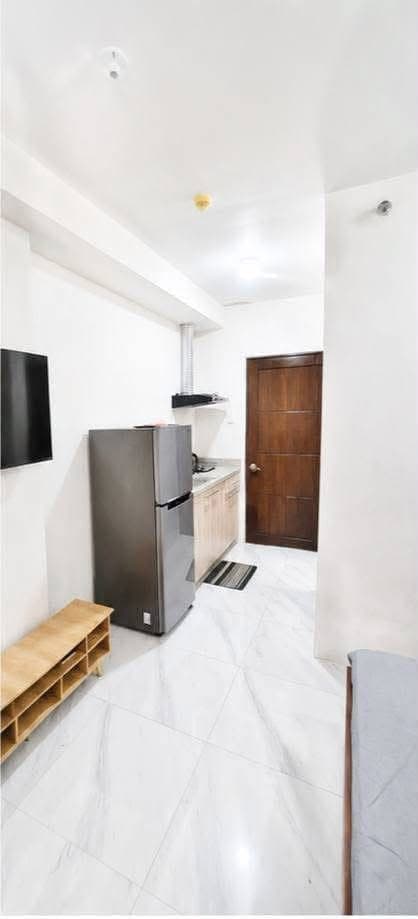 🏡 FOR RENT: 18k ONLY inclusive of condo dues - photo 1