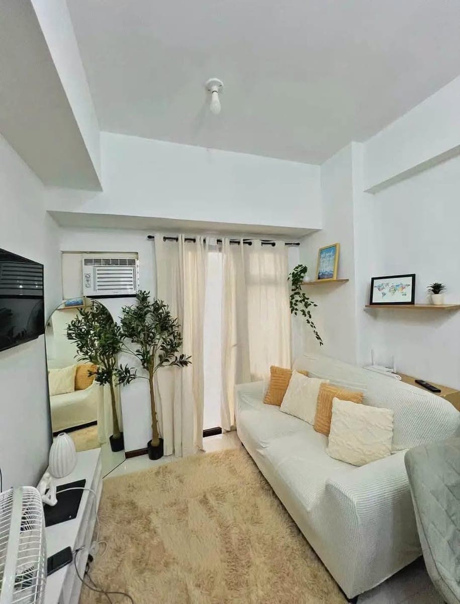 **FOR RENT: Fully Furnished 1-Bedroom Unit – Azalea Place** - photo 1