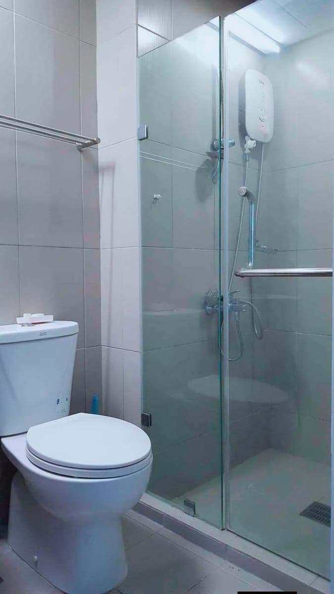 STUDIO Unit in Baseline Residences, Juana Osmeña St. & F. Ramos Ext., Kamputhaw, Cebu City (W/ BALCONY) - photo 3