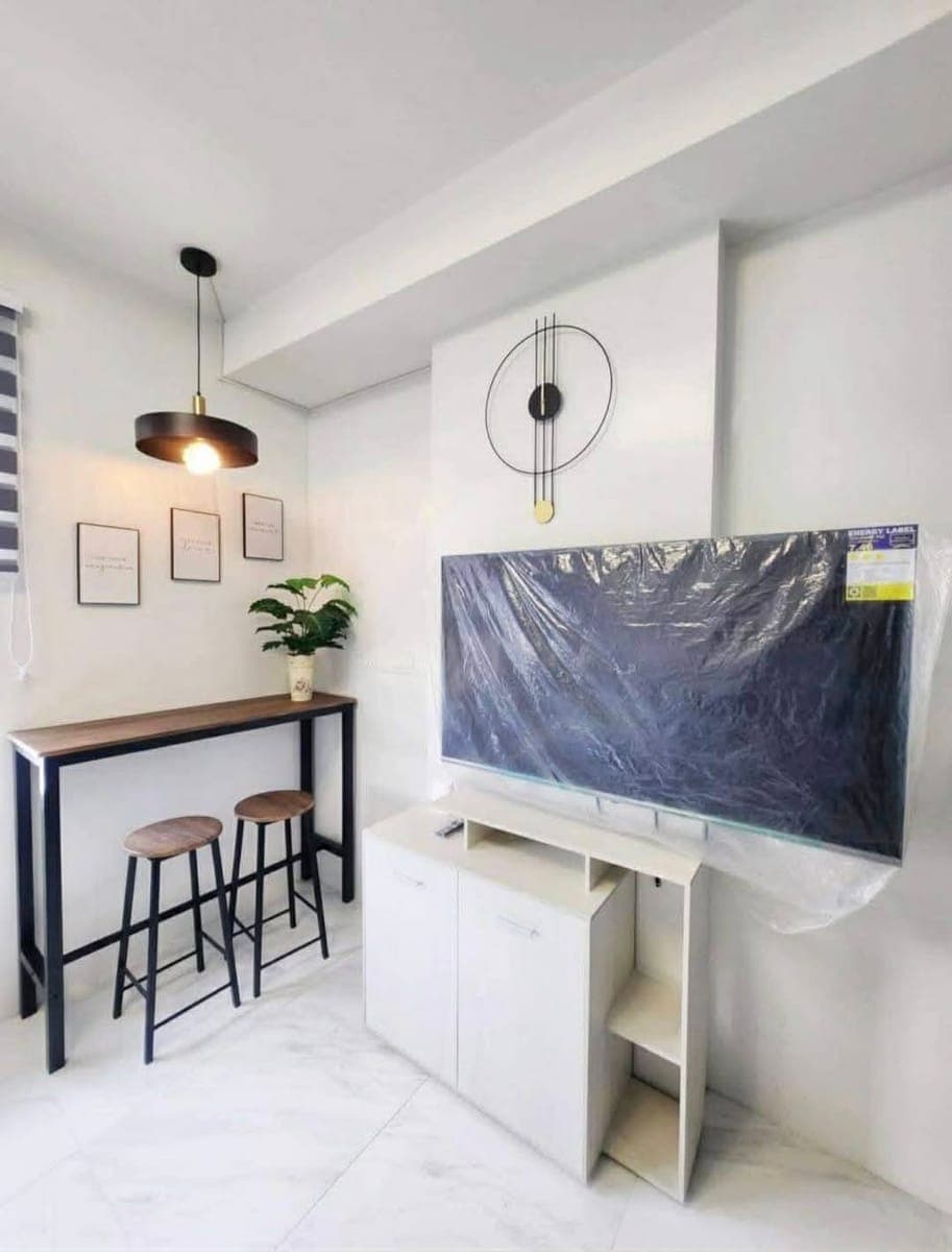 Studio Unit For Rent - photo 3