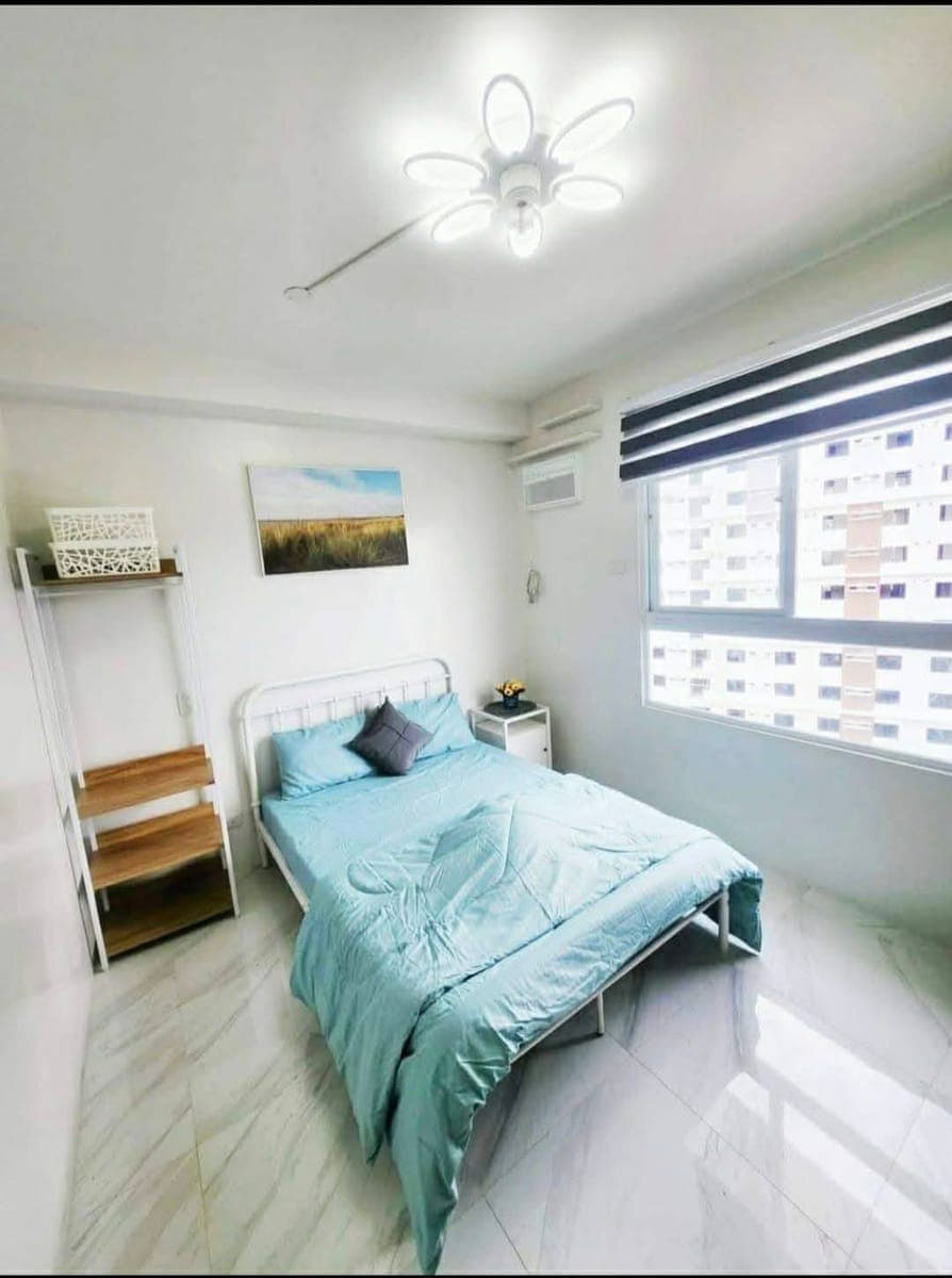 Studio Unit For Rent - photo 4
