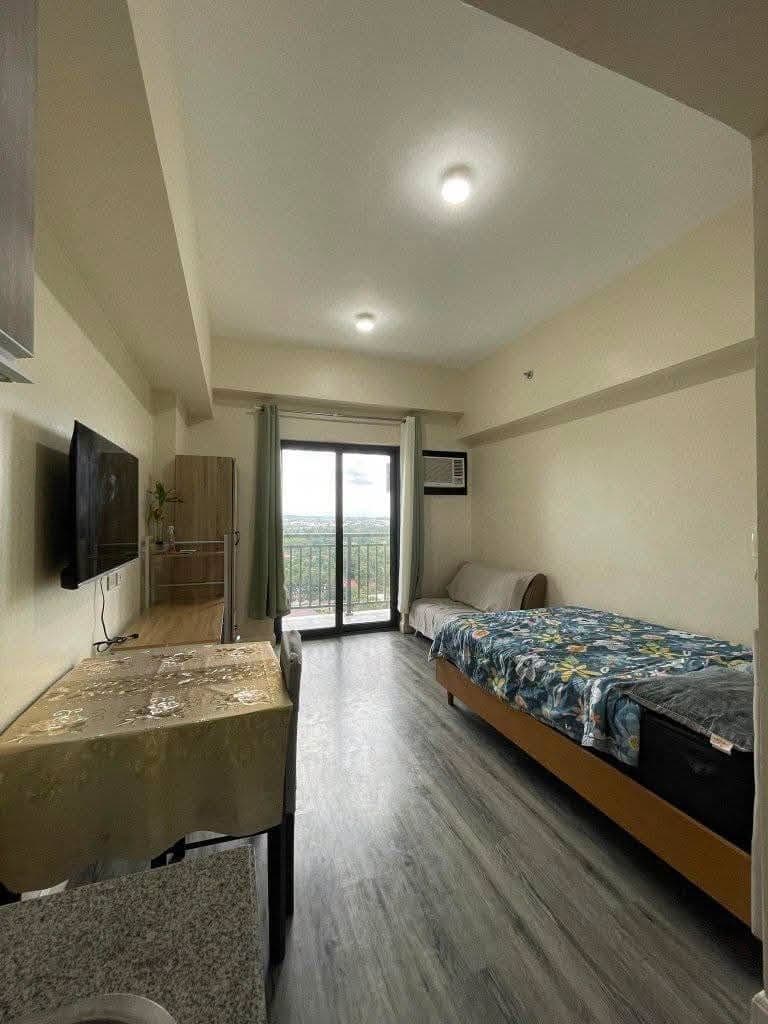 For Rent - photo 1