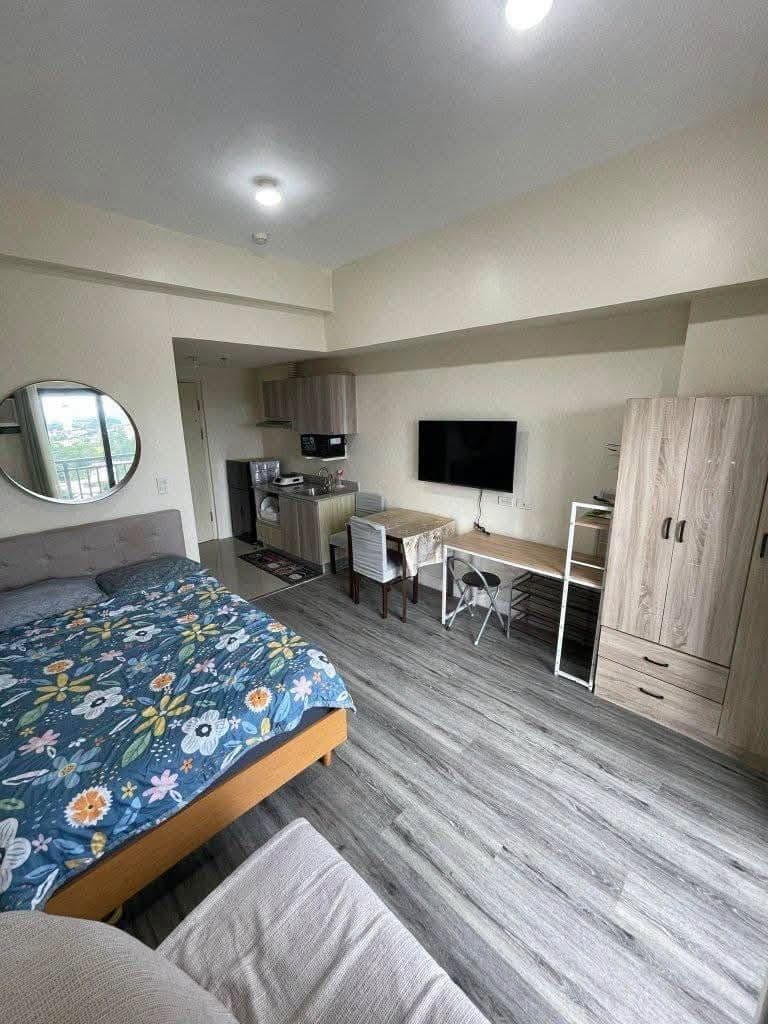 For Rent - photo 2