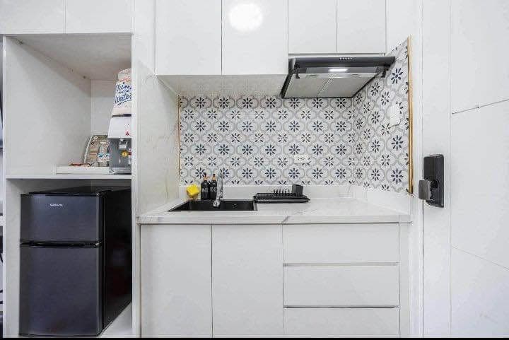 🏙️ FOR RENT | Newly Renovated Studio Unit - photo 2