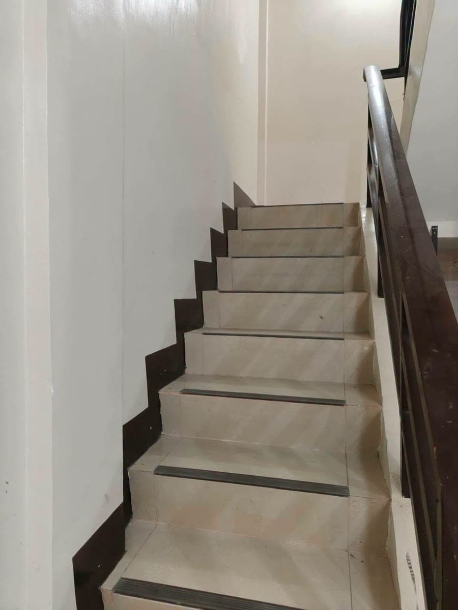 🏡 FOR RENT | 3-Storey Townhouse - photo 4