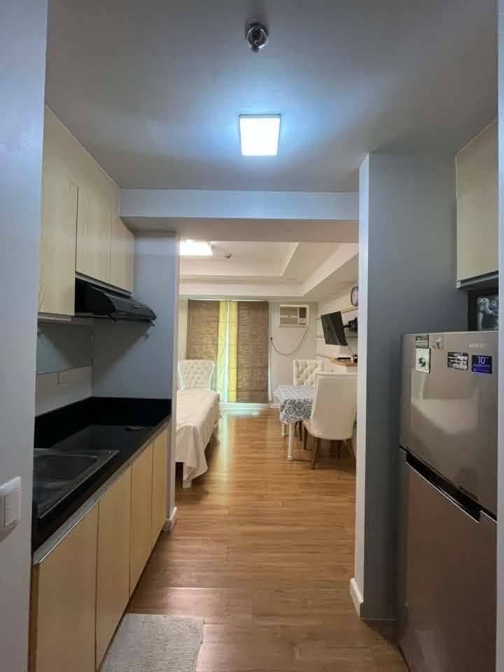 ♦️STUDIO UNIT FOR RENT with Parking ♦️ - photo 5