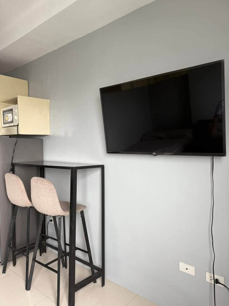 Casamira labangon tower 2 - photo 2