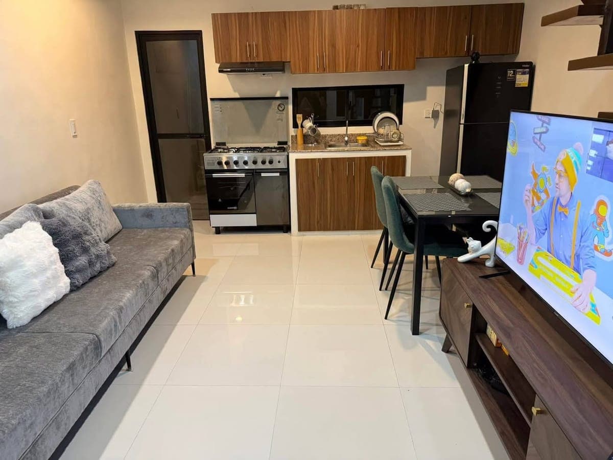 🔥 FOR RENT – Fully Furnished 2-Storey House & Lot🔥 - photo 2