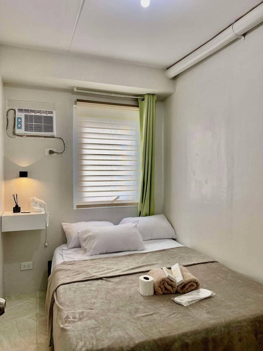 2 Bedroom Condo Unit for Rent in Urban Deca Banilad, Mandaue City, Cebu! - photo 3