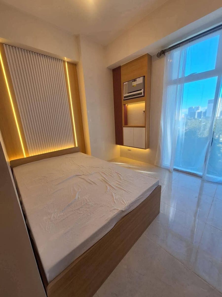 For Rent Mivela Residences with Parking, - photo 3