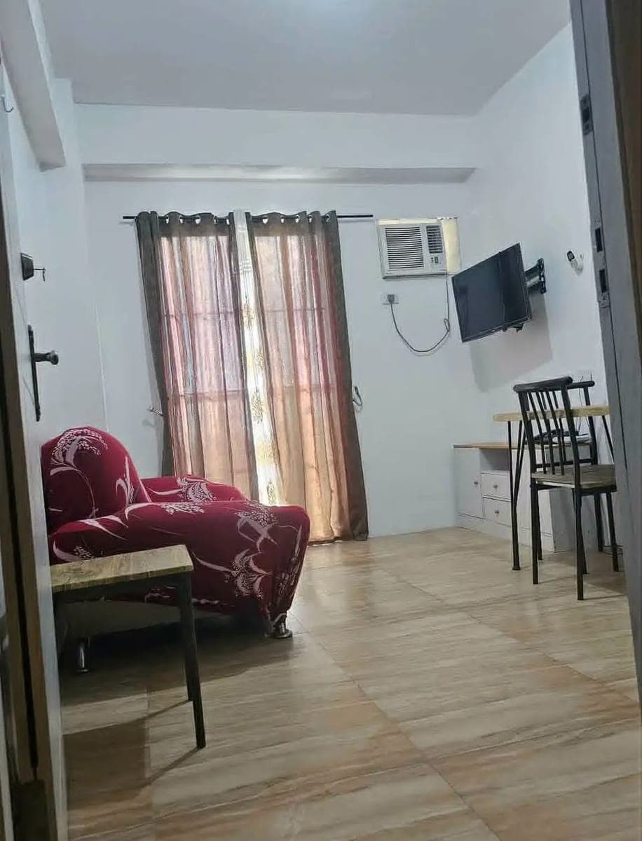 FOR RENT: Fully Furnished 1-Bedroom Condo – AppleOne Banawa - photo 2