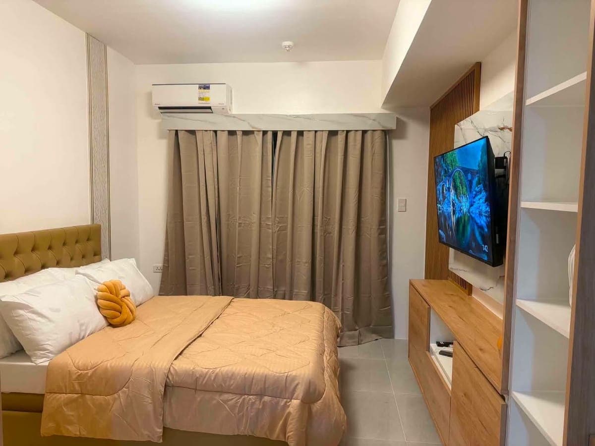 FOR RENT | Fully Furnished Studio - photo 2