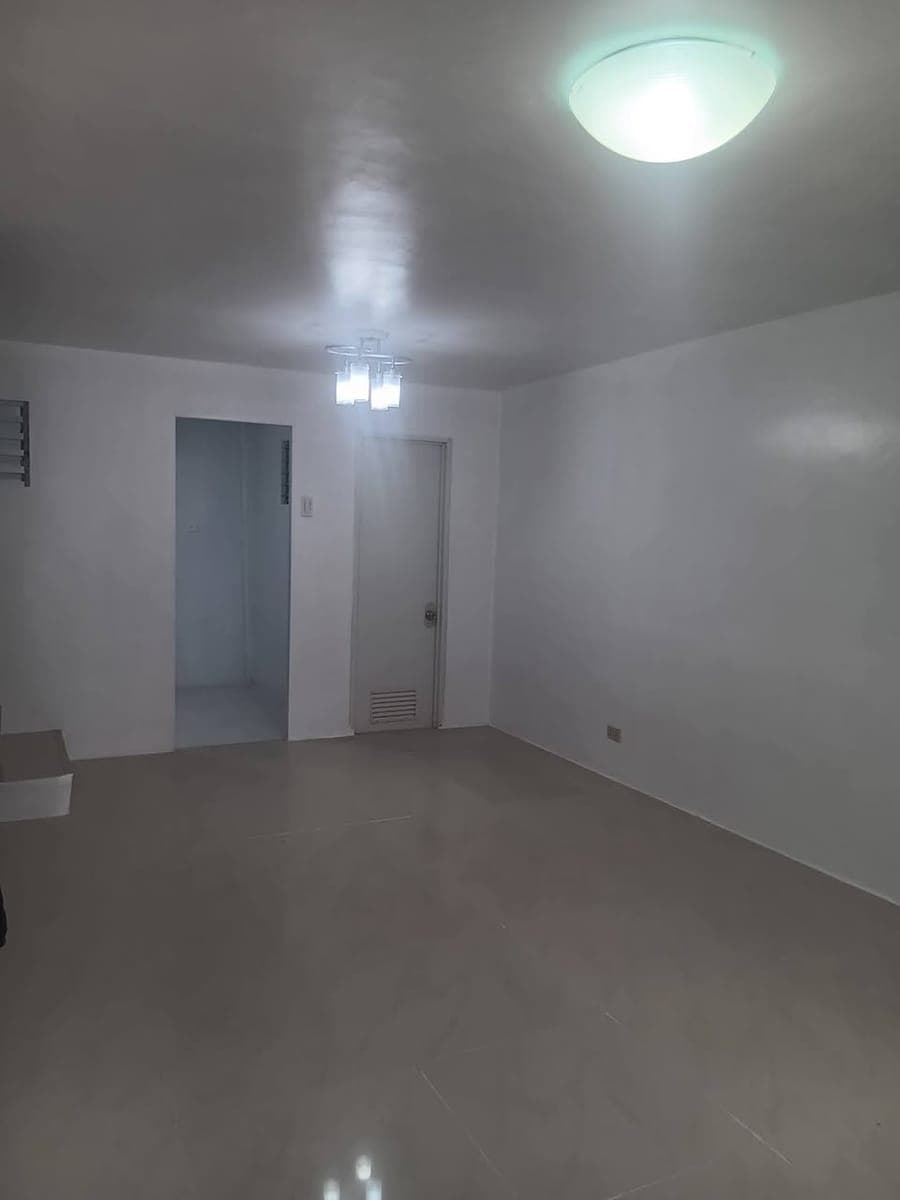 House for Rent - photo 3