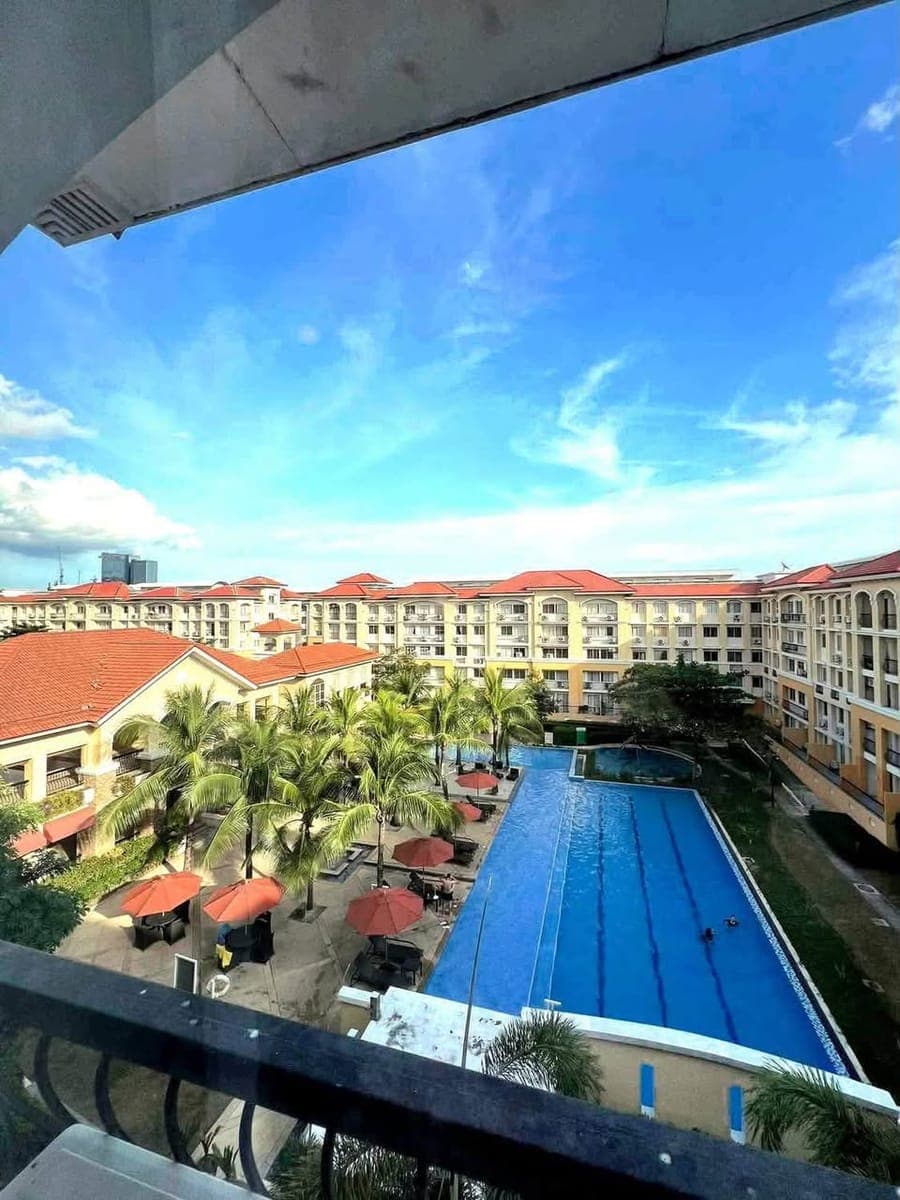 FOR RENT: 2 Bedroom Unit at San Remo Oasis Mabolo - photo 1