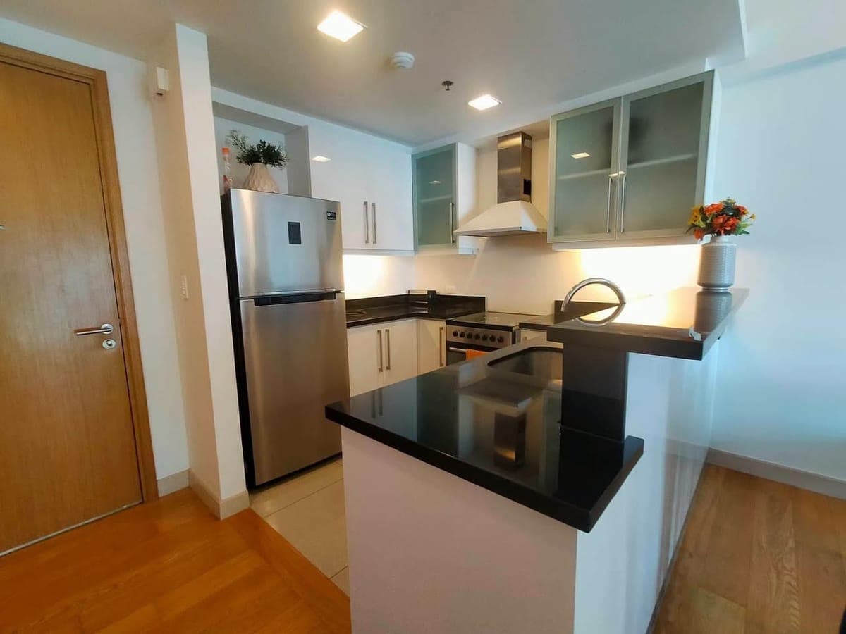 FOR RENT Fully Furnished One Bedroom - photo 4