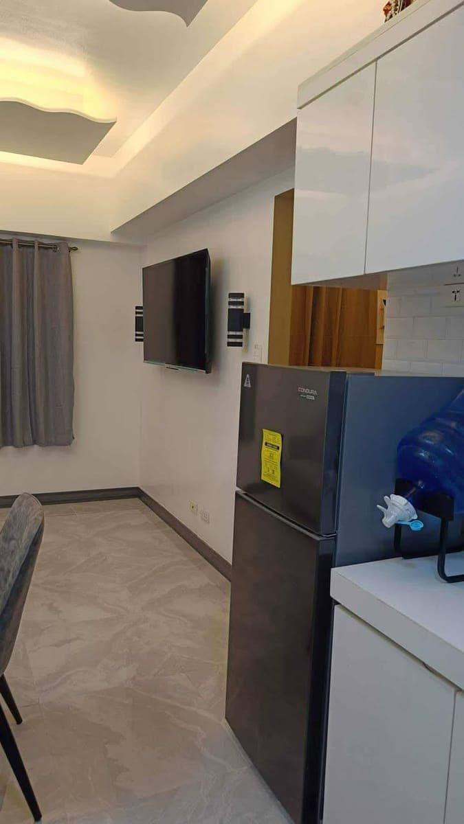 For RENT - photo 2