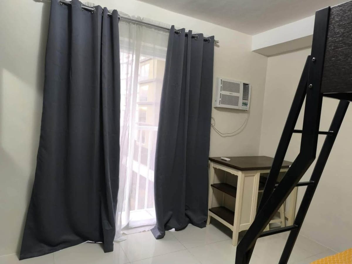 Live Comfortably for Only ₱17,000/Month! (Condo Dues Included) - photo 3