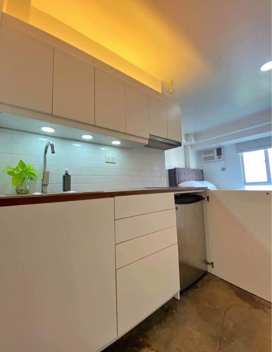 Fully Furnished Studio Unit  Rent or Sale in Avida Towers Cebu - photo 4