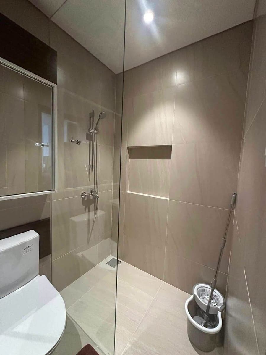 Experience the ultimate seaside lifestyle in this beautifully renovated studio at Tambuli Seaside Li... - photo 5