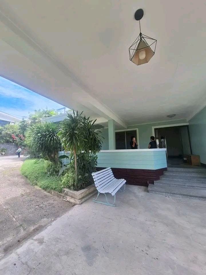FOR RENT | Spacious Bungalow House & Lot in Lahug, Cebu City 🏡 - photo 3