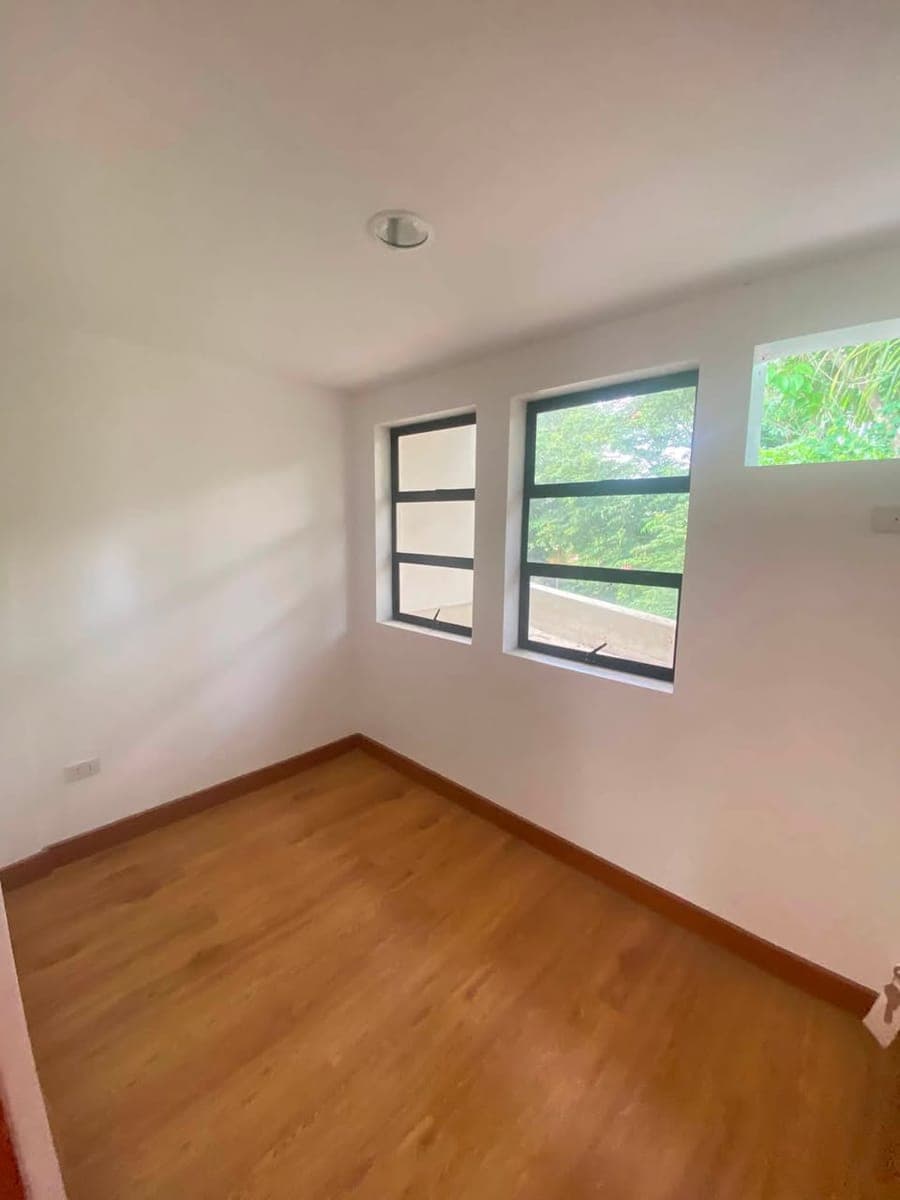 Direct Listing - photo 4