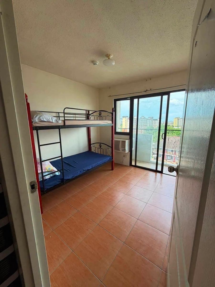 Direct Listing : 2 BEDROOM CEBU CONDO FOR RENT - photo 3