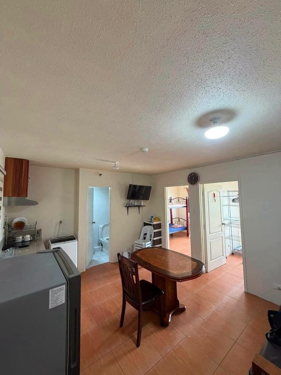 Direct Listing : 2 BEDROOM CEBU CONDO FOR RENT - photo 5