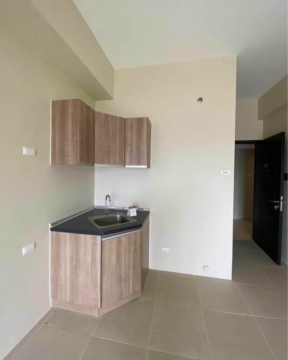 FOR RENT | 2  Bare Studio Unit – Avida Riala Tower 3 Cebu IT Park - photo 1