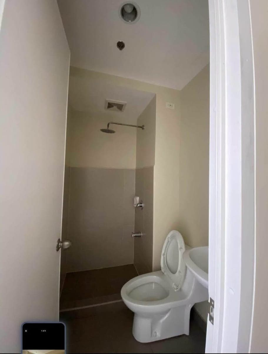 FOR RENT | 2  Bare Studio Unit – Avida Riala Tower 3 Cebu IT Park - photo 2
