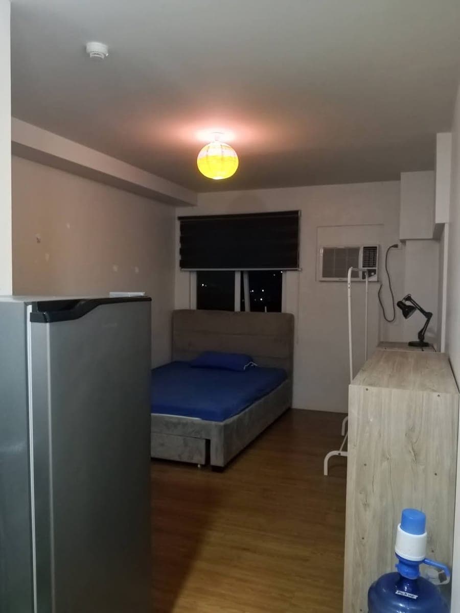 16k studio unit for rent at least 3 months stay perfect for students 1 month advance 1 month deposit... - photo 1
