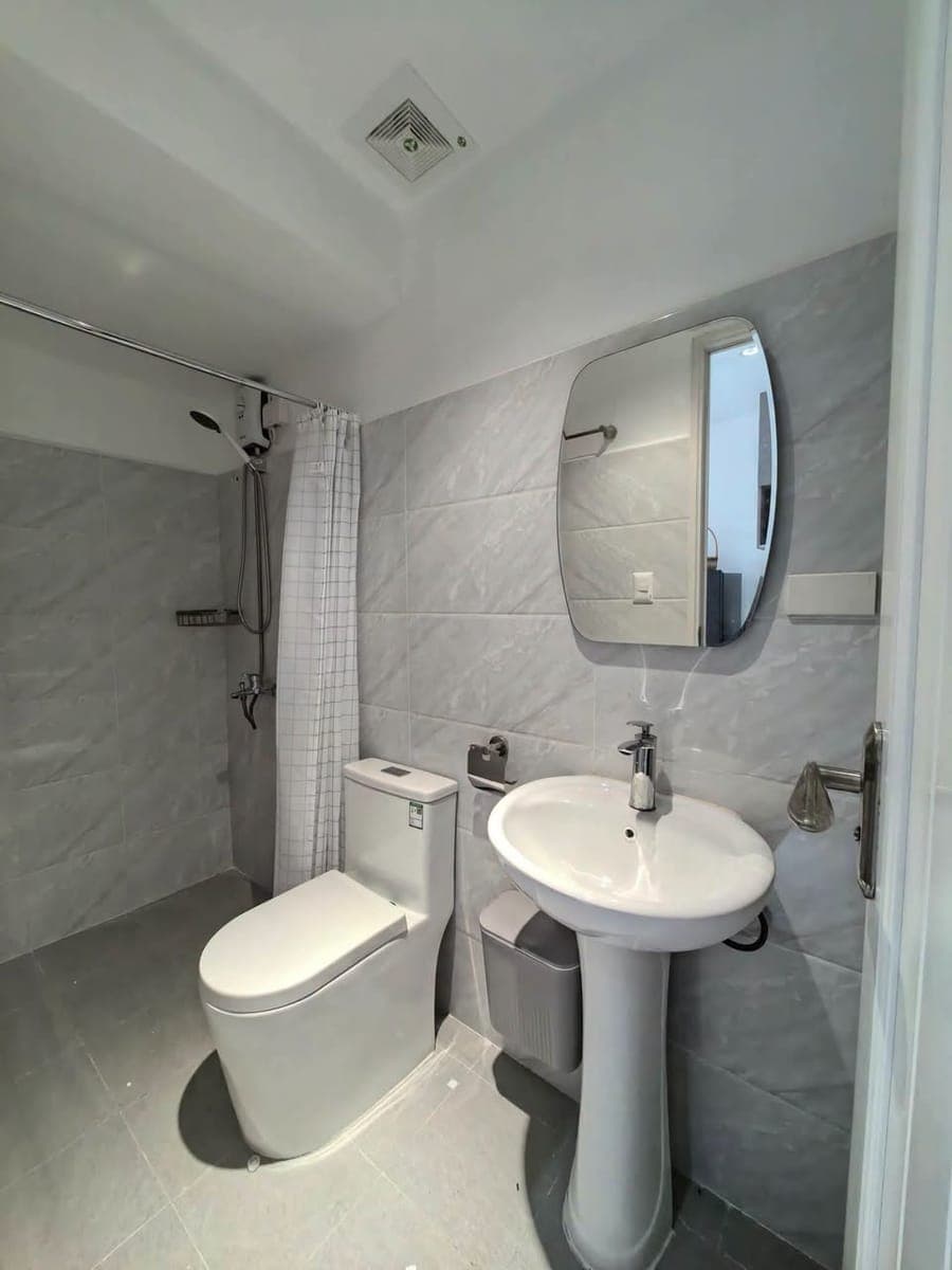 FOR RENT: Arc Towers Studio N Bacalso Ave., Cor. V. Rama (near CCMC, CIT-U, UC, USC) - photo 4