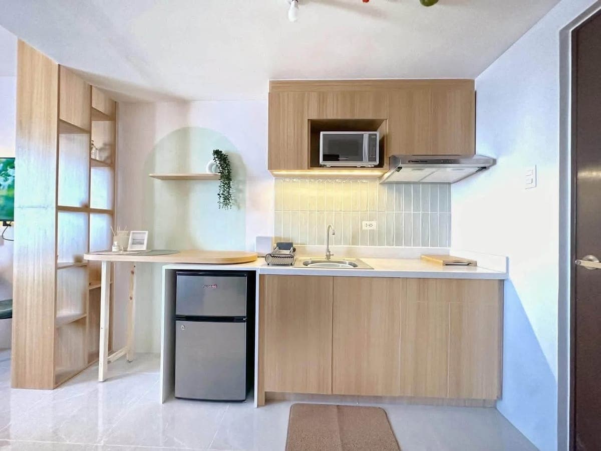 AVAILABLE FOR RENT Fully Furnished Studio Unit  in - photo 2