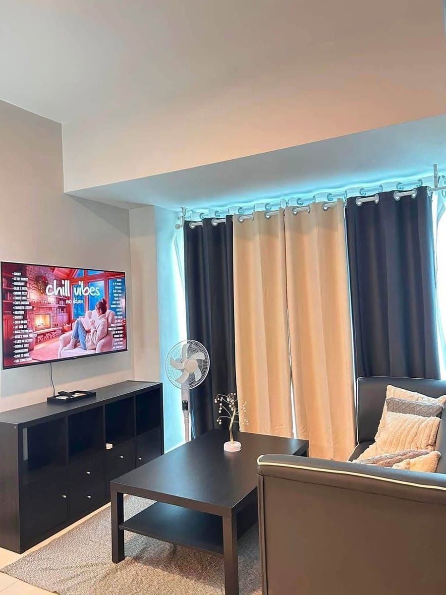 ✨ FOR RENT | Luxury 1-Bedroom Corner Unit with Balcony - photo 3