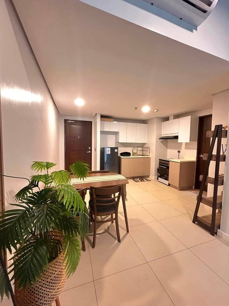 ✨ FOR RENT | Luxury 1-Bedroom Corner Unit with Balcony - photo 4