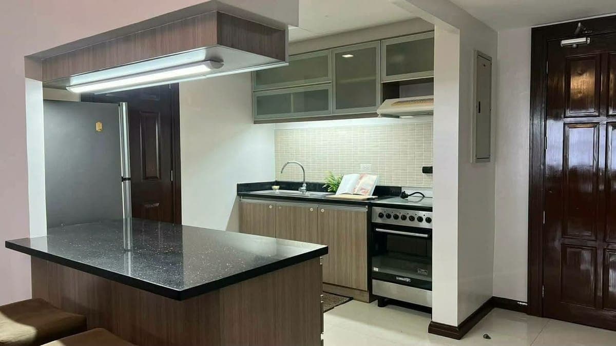FOR RENT, 3Bedroom+maids qtr+Parking - photo 1