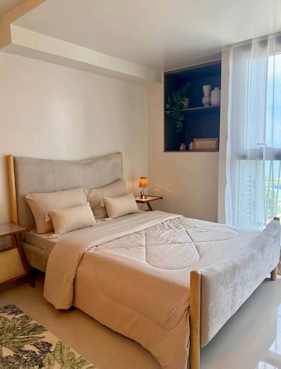 FOR RENT: Fully Furnished Studio with Balcony – Mandani Bay Quay - photo 1