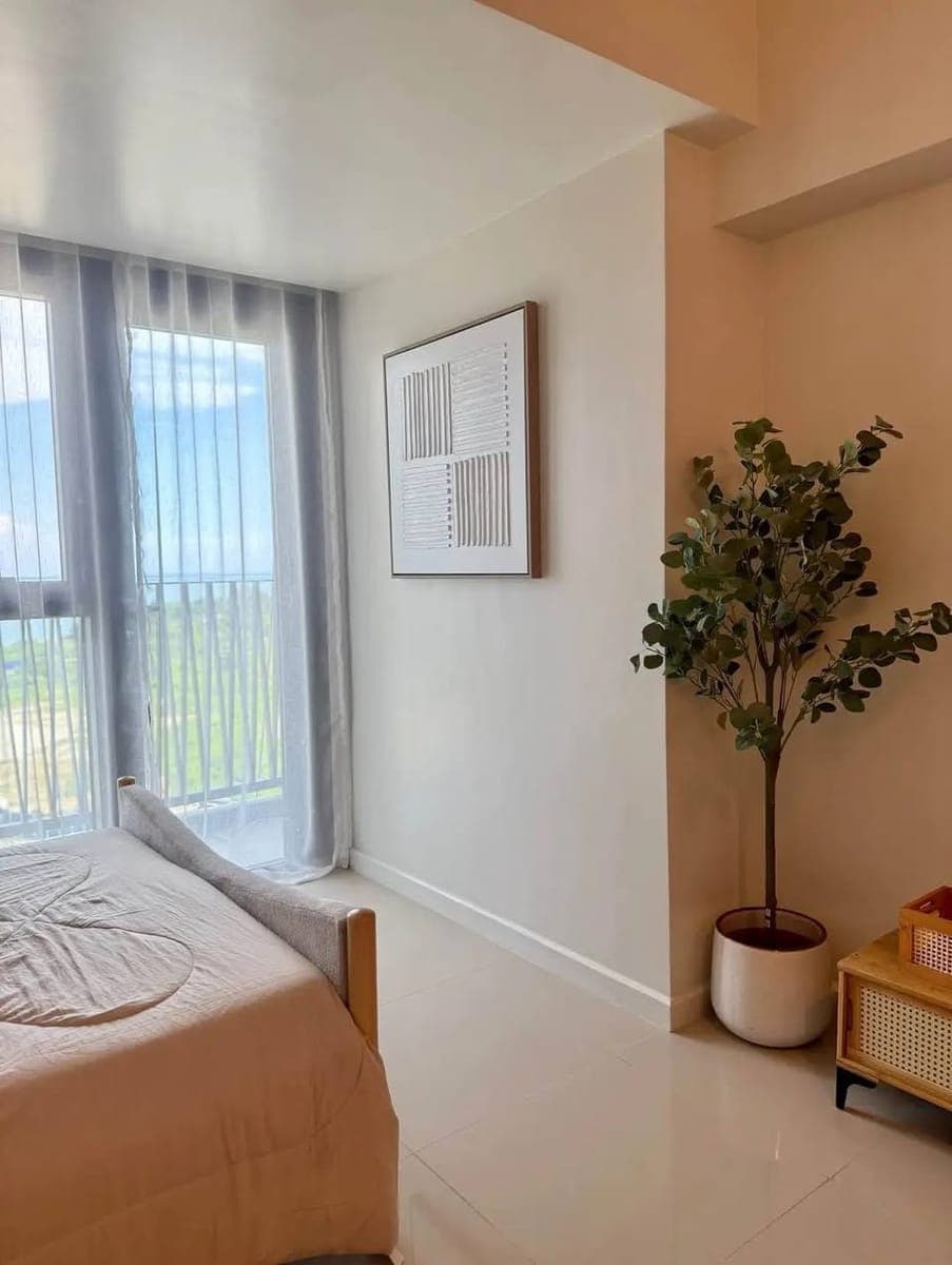 FOR RENT: Fully Furnished Studio with Balcony – Mandani Bay Quay - photo 2