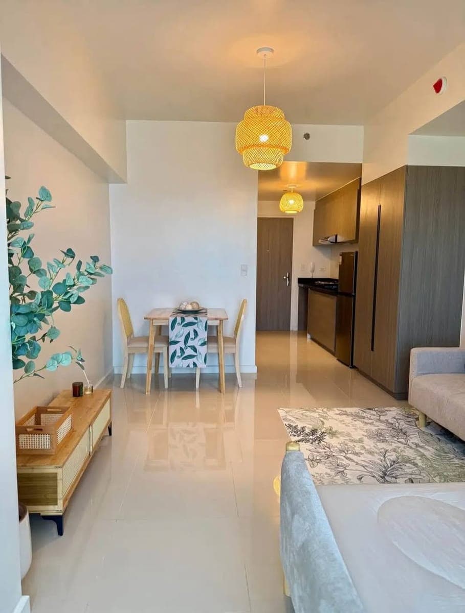 FOR RENT: Fully Furnished Studio with Balcony – Mandani Bay Quay - photo 4
