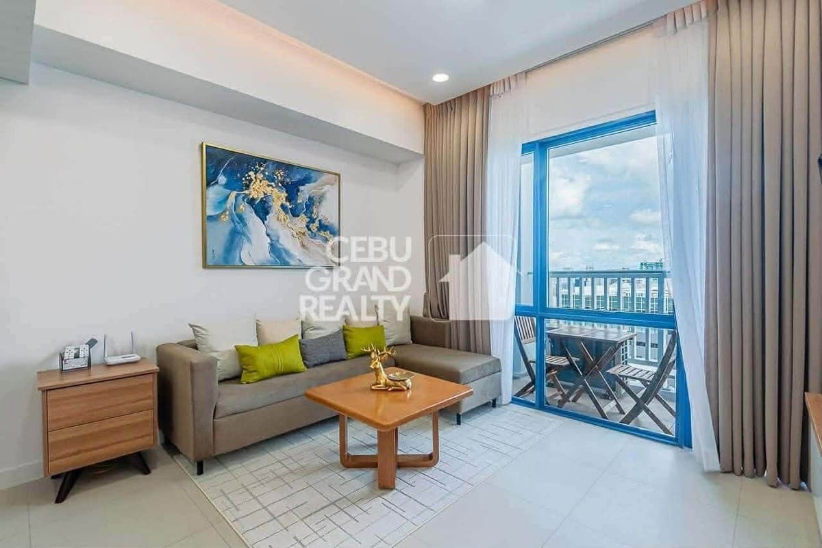 FOR RENT: 1 Bedroom with Balcony at 38th Park Avenue, Cebu IT Park - photo 1