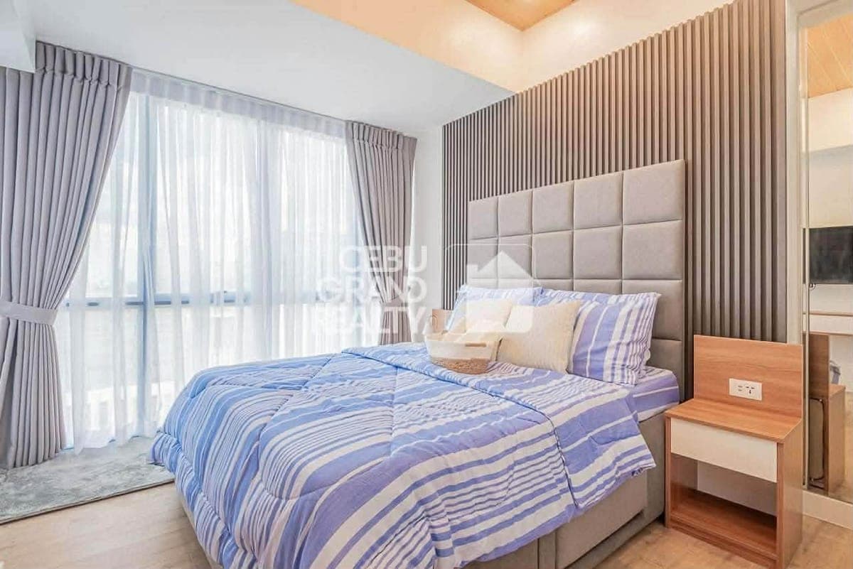 FOR RENT: 1 Bedroom with Balcony at 38th Park Avenue, Cebu IT Park - photo 3