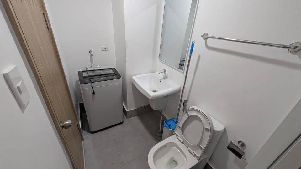 🏢 FOR RENT – Fully Furnished Studio Condo - photo 5