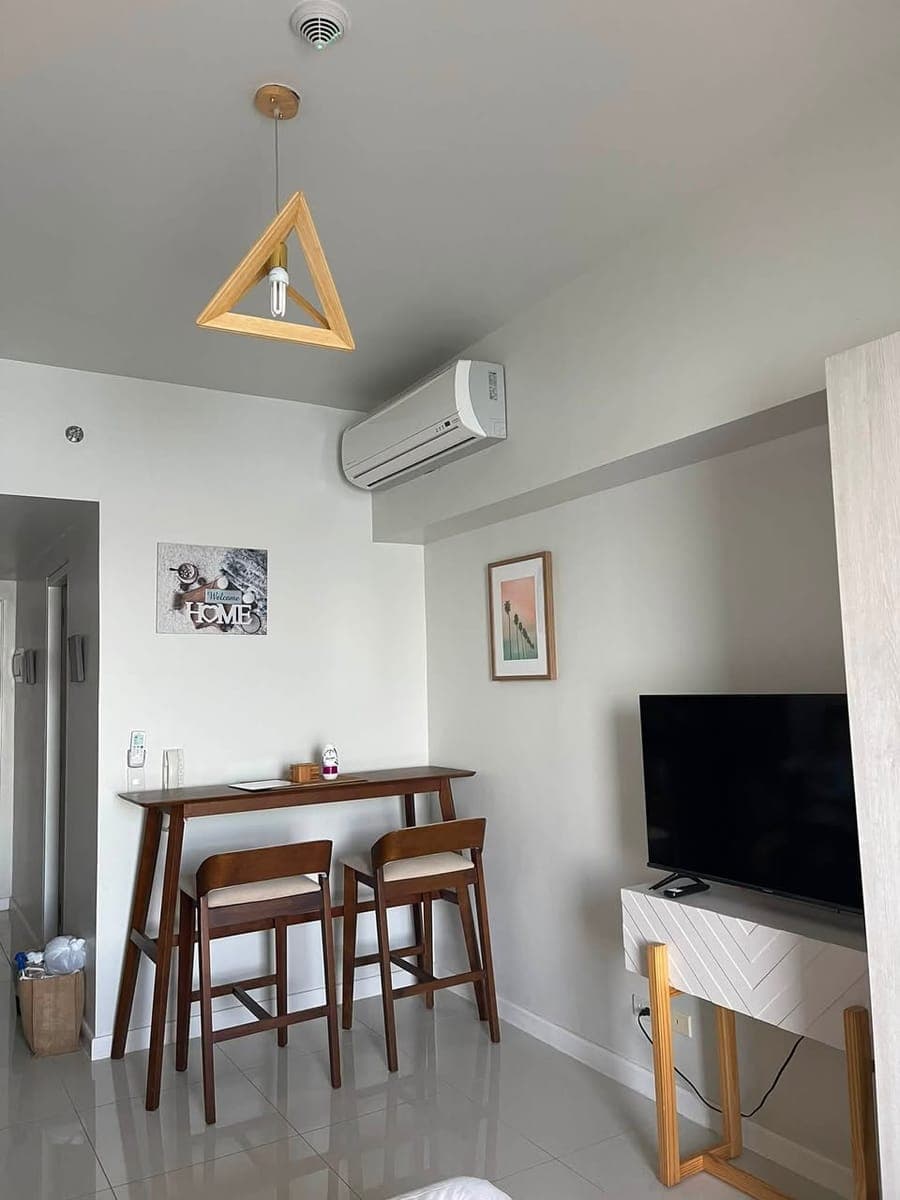 Mandani Bay studio unit available for rent fully furnished with seaview and amazing amenities . - photo 5