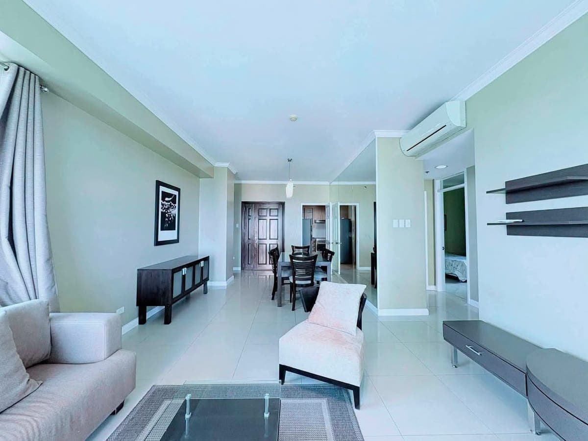 107 sqm 2BR Unit in Citylights, Cebu Veterans Dr., Nivel Hills, Apas, Cebu City (W/ PARKING, BALCONY... - photo 1